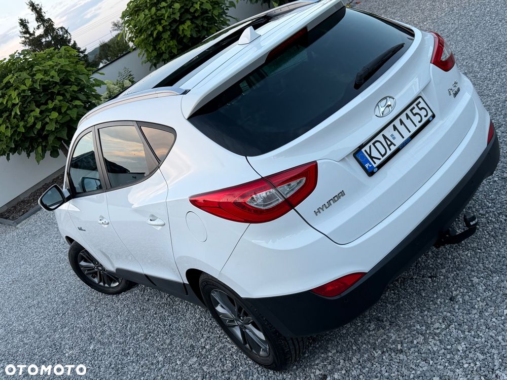 Hyundai ix35 1.7 CRDi 2WD blue Finale Gold - 15