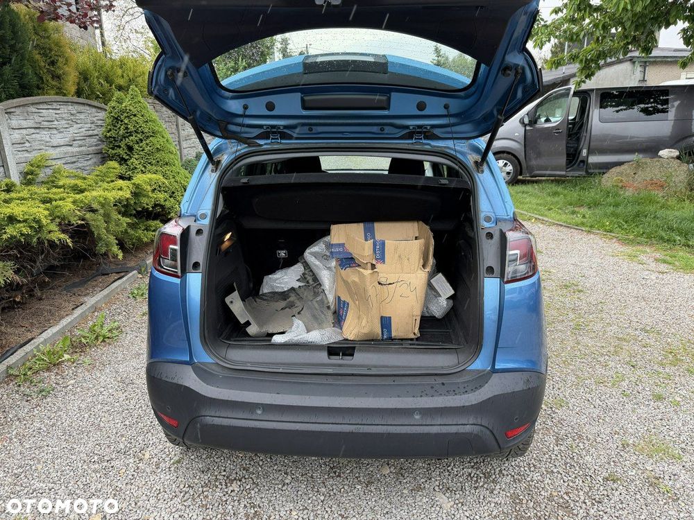 Opel Crossland X - 26