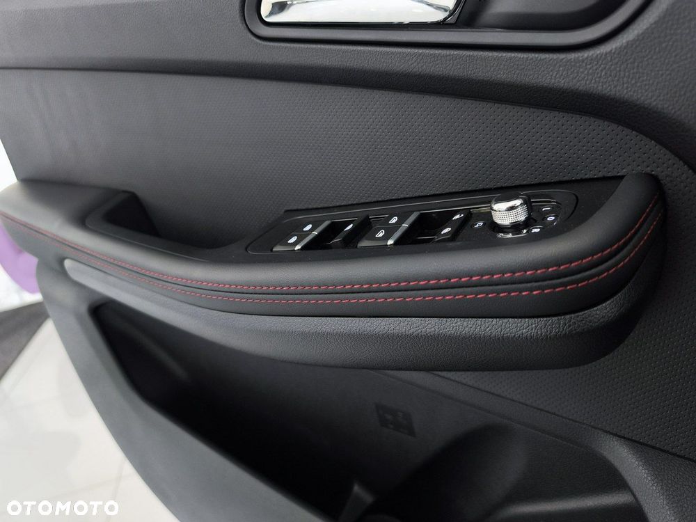 SWM G05 1.5T GDI Deluxe DCT - 24