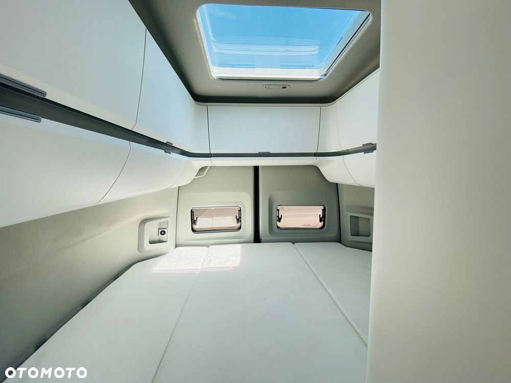 Volkswagen GRAND CALIFORNIA - 21