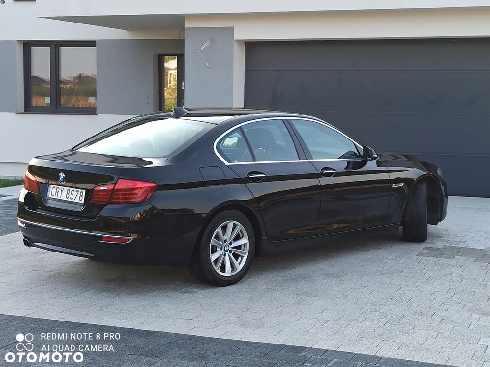 BMW Seria 5 520d Luxury Line - 2