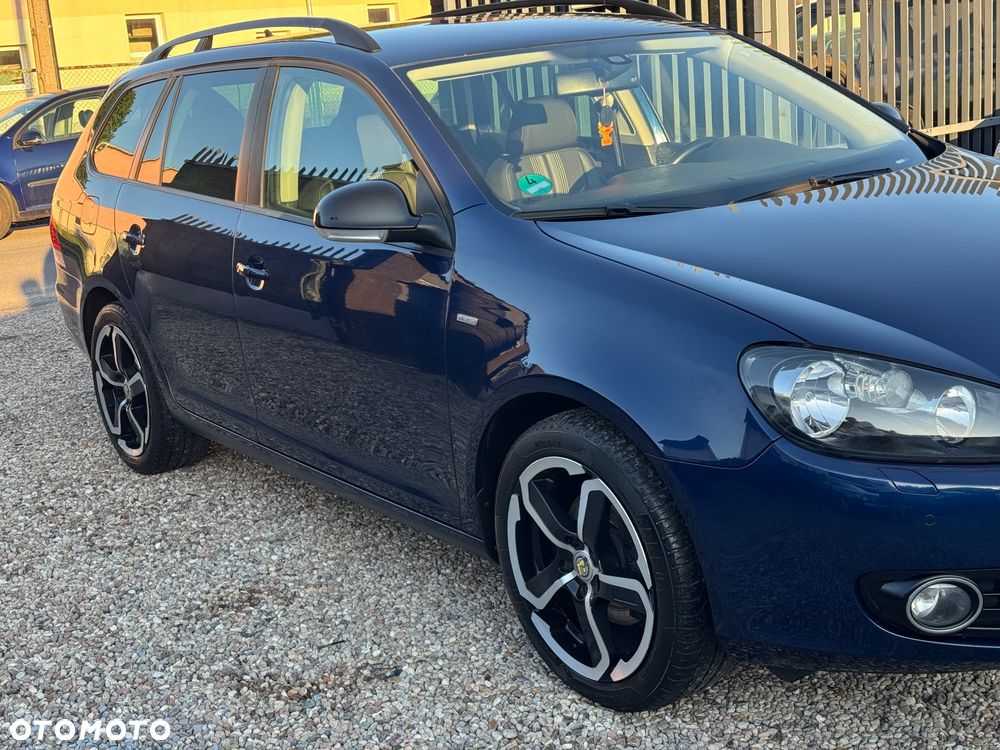 Volkswagen Golf 1.6 TDI DPF MATCH - 12