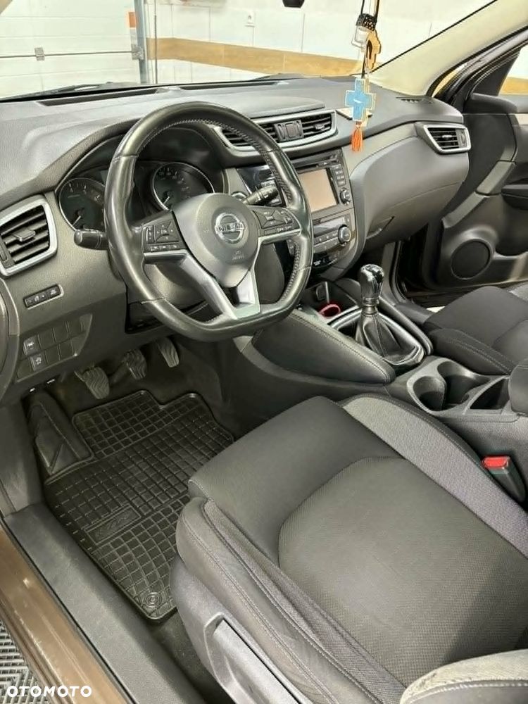 Nissan Qashqai 1.2 DIG-T N-Connecta - 4