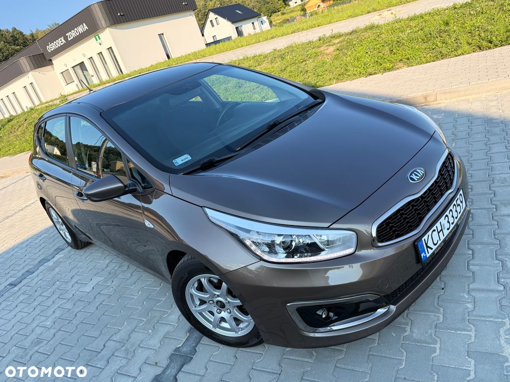 Kia Ceed 1.4 Business Line - 13
