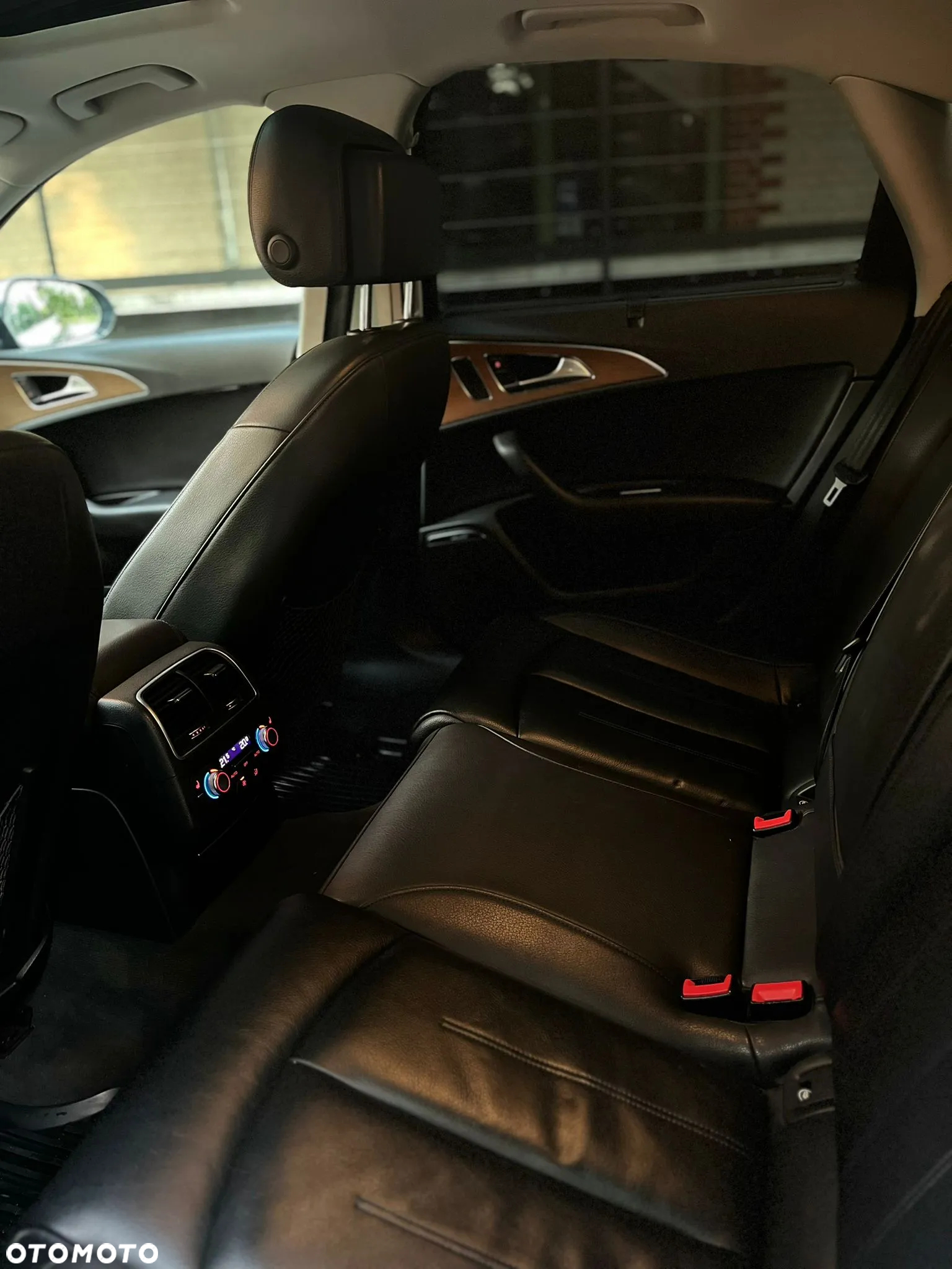 Audi A6 - 12