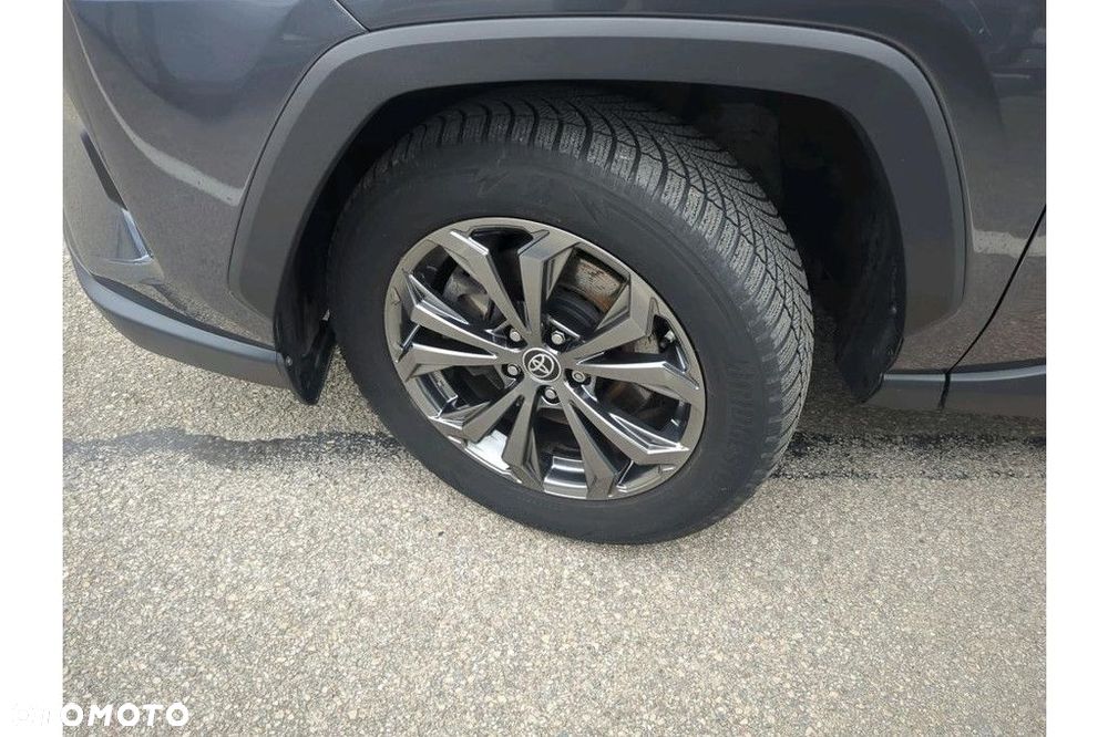 Toyota RAV4 - 11