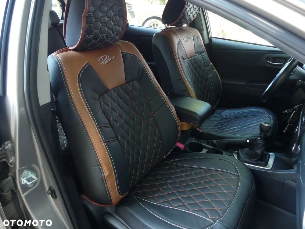 Toyota Auris 1.6 Prestige - 7