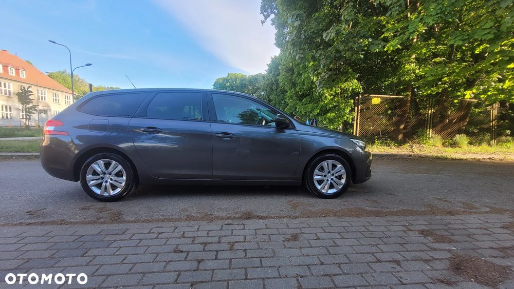 Peugeot 308 1.2 PureTech Allure S&S - 5