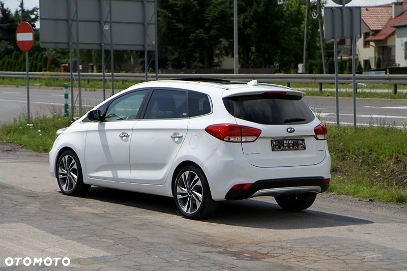 Kia Carens 1.7 CRDi 141 ISG Dream-Team Edition - 4