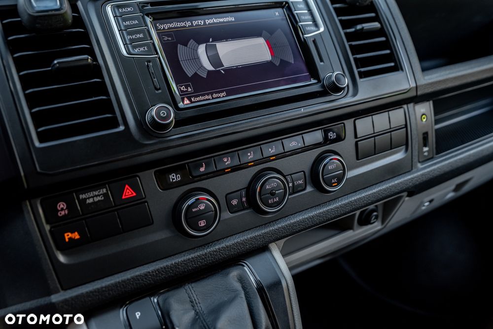 Volkswagen Caravelle 2.0 TDI L2 Trendline DSG - 38