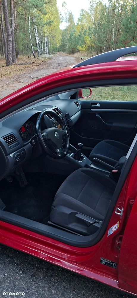 Volkswagen Golf - 9