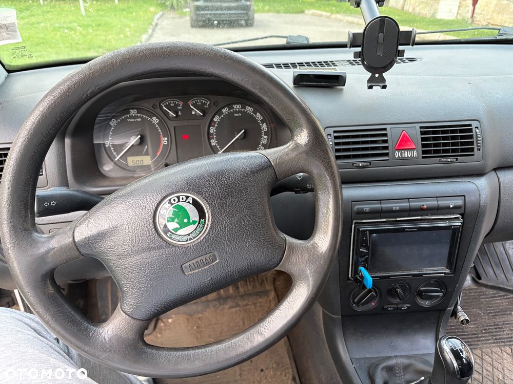 Skoda Octavia - 5