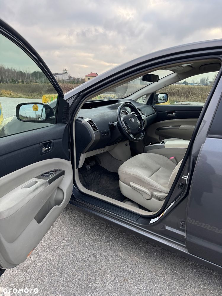 Toyota Prius 1.5 VVT-i Sol (nav) - 4