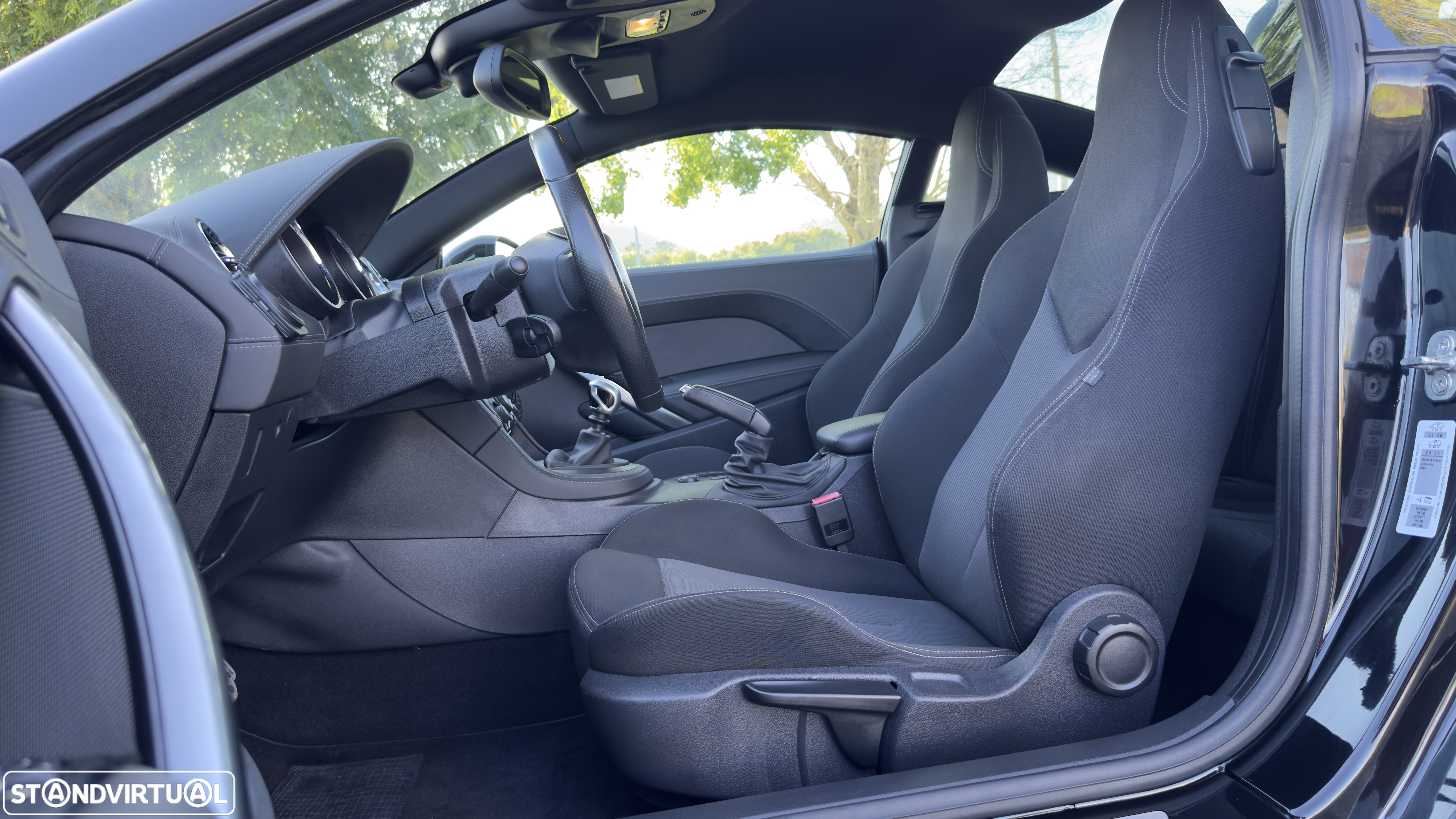 Peugeot RCZ 1.6 200 THP - 14