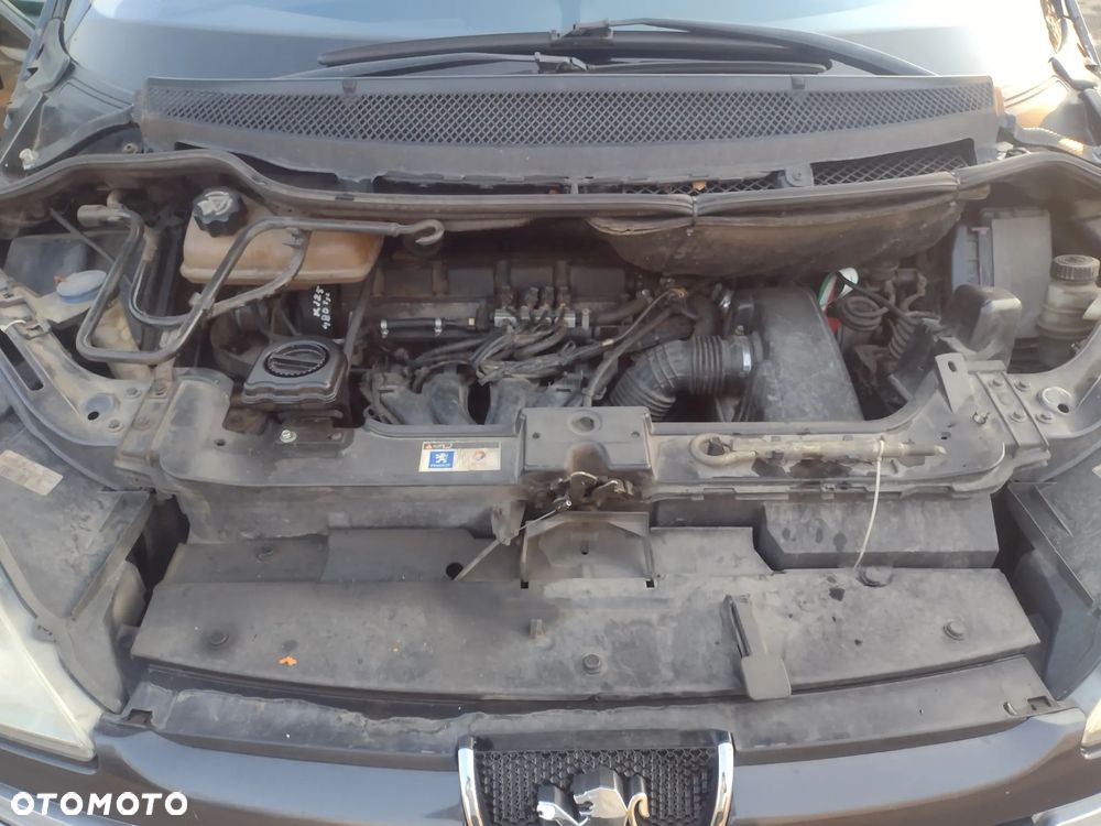 Peugeot 807 140 Tendance - 21