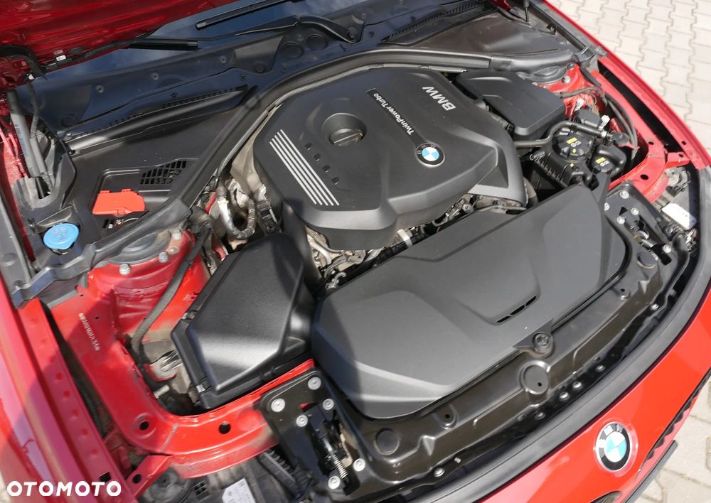 BMW Seria 3 330i GPF xDrive M Sport Shadow - 25