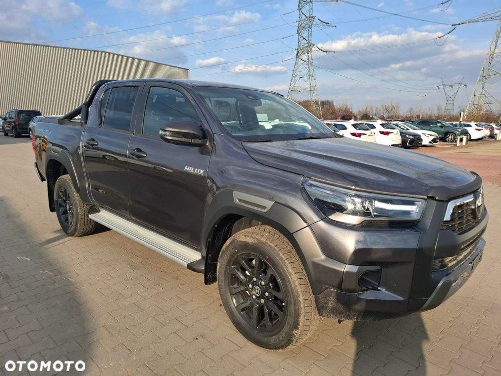 Toyota Hilux 2.8 D-4D Double Cab Invincible 4x4 - 8
