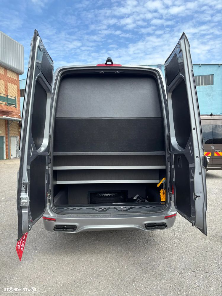 Mercedes Benz Sprinter - 4