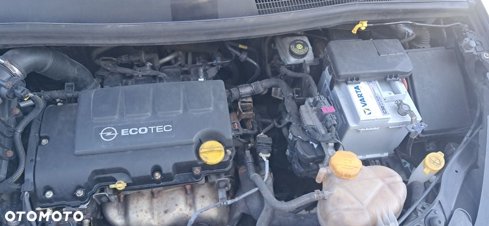 Opel Corsa 1.4 Enjoy - 2