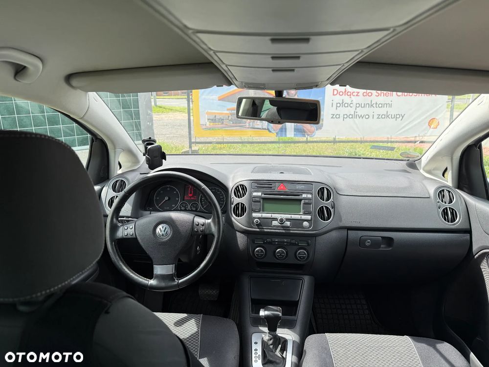 Volkswagen Golf 1.9 TDI DPF Comfortline DSG - 20