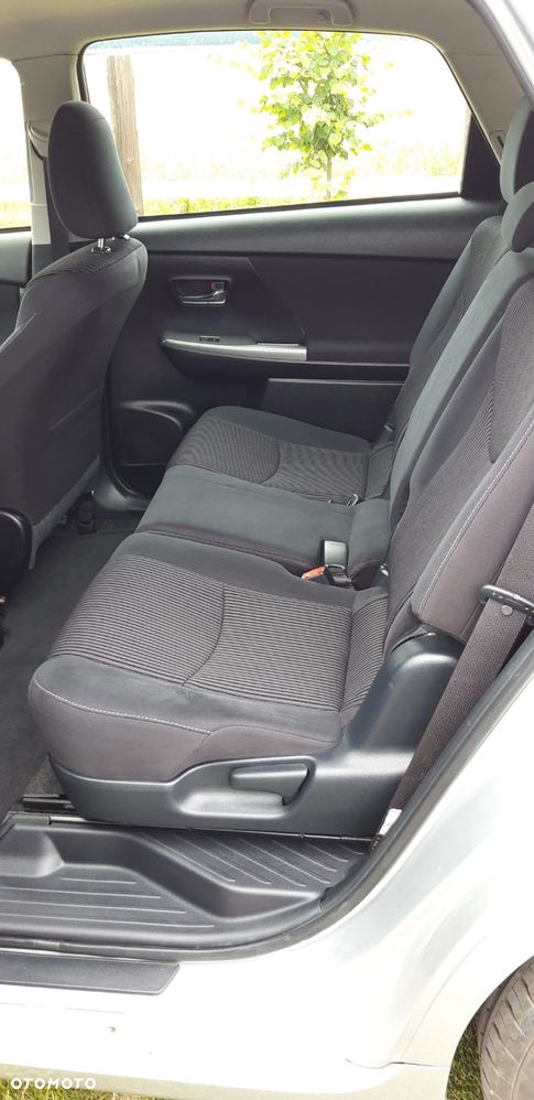 Toyota Prius+ (Hybrid) Comfort - 26