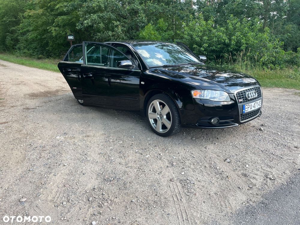 Audi A4 Limousine - 2