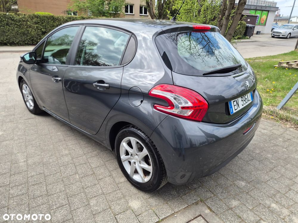 Peugeot 208 95 VTI Active - 9