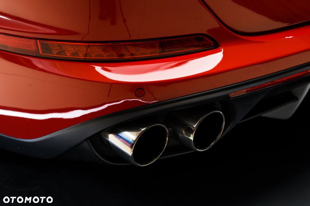 Ferrari California T - 16