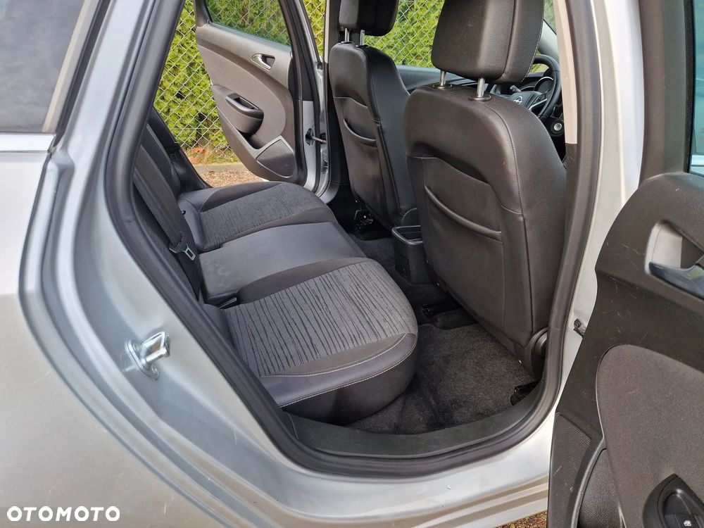 Opel Astra 1.6 D (CDTI) Business - 10