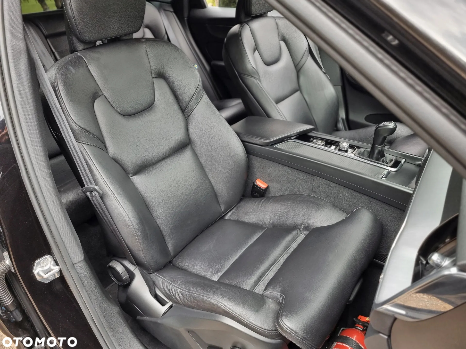 Volvo XC 60 D3 Momentum Pro - 27