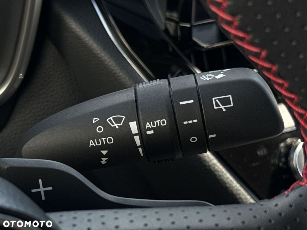 Toyota Corolla 2.0 Hybrid GR Sport - 21