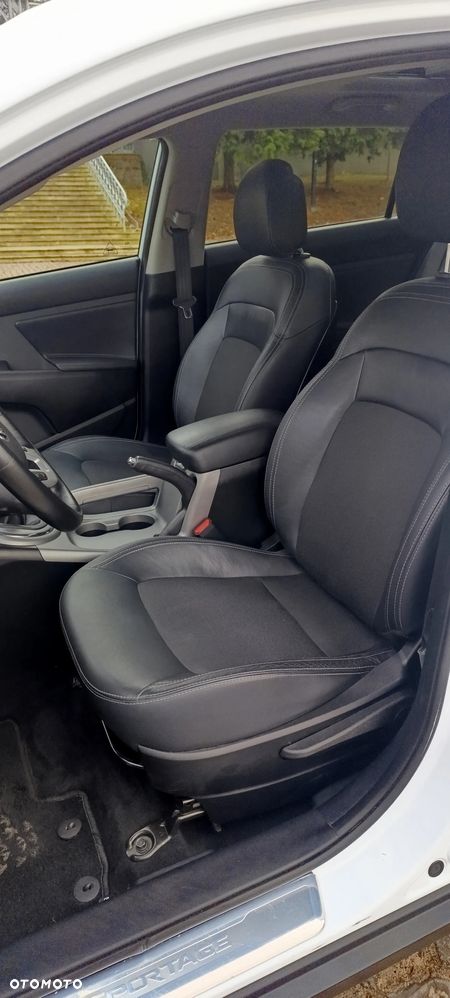 Kia Sportage 2.0 CRDI 2WD Spirit - 9