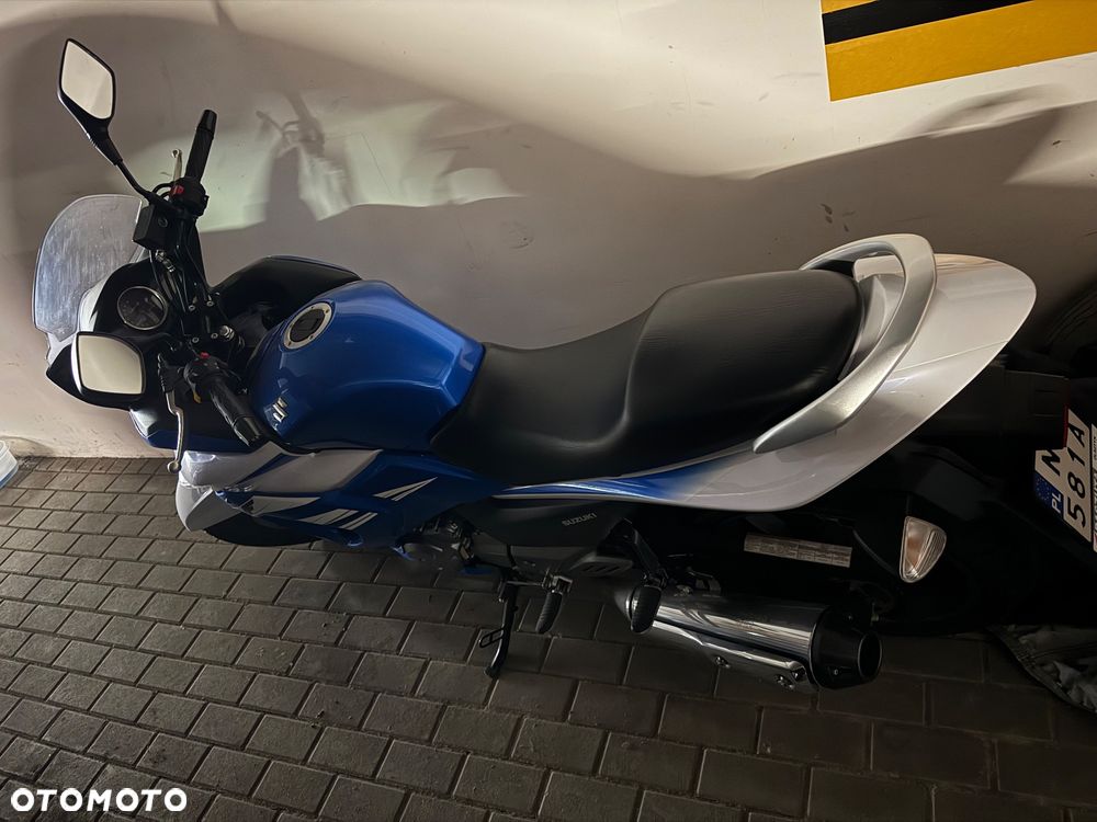 Suzuki GW 250 - 6