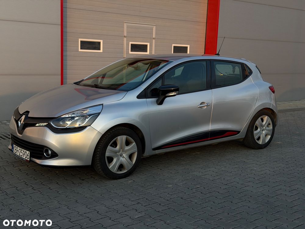 Renault Clio - 2