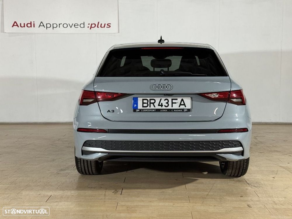 Audi A3 Sportback 30 TFSI Advanced S tronic - 4