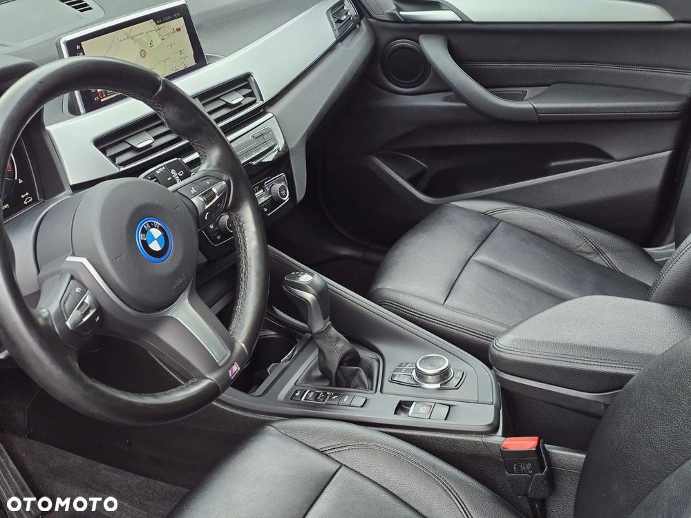BMW X1 xDrive25e xLine - 14