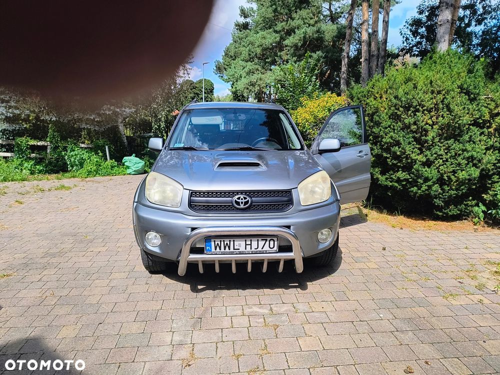 Toyota RAV4 2.0 D-4D 4x4 - 1