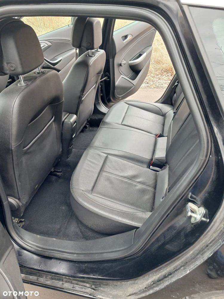 Opel Astra 2.0 CDTI DPF Cosmo - 13