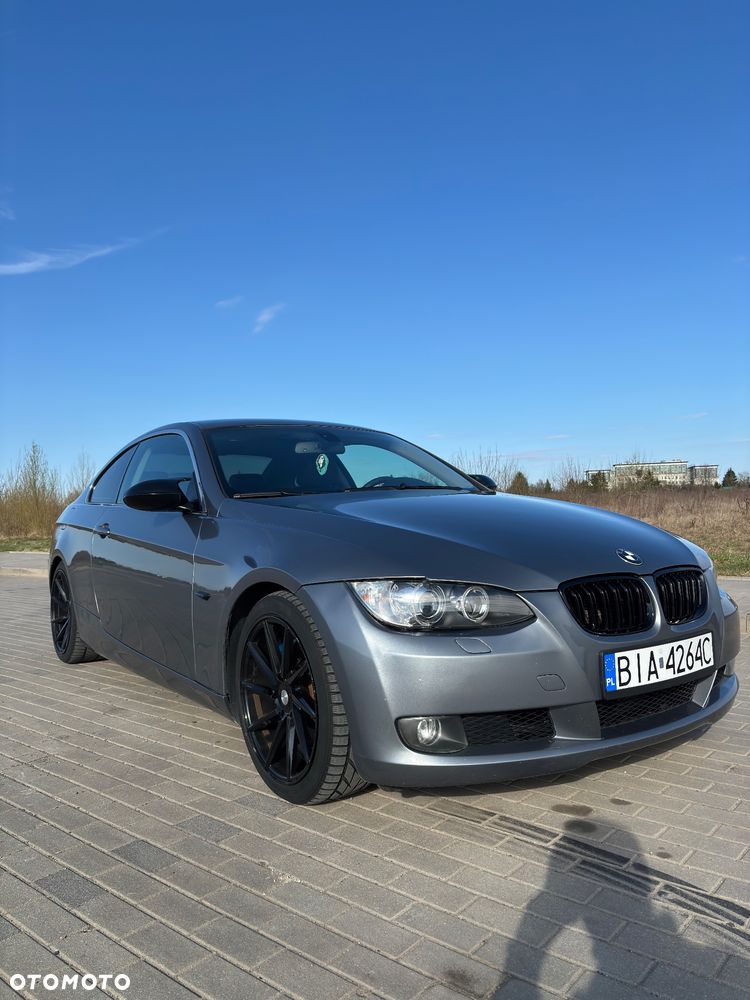 BMW Seria 3 330d - 12