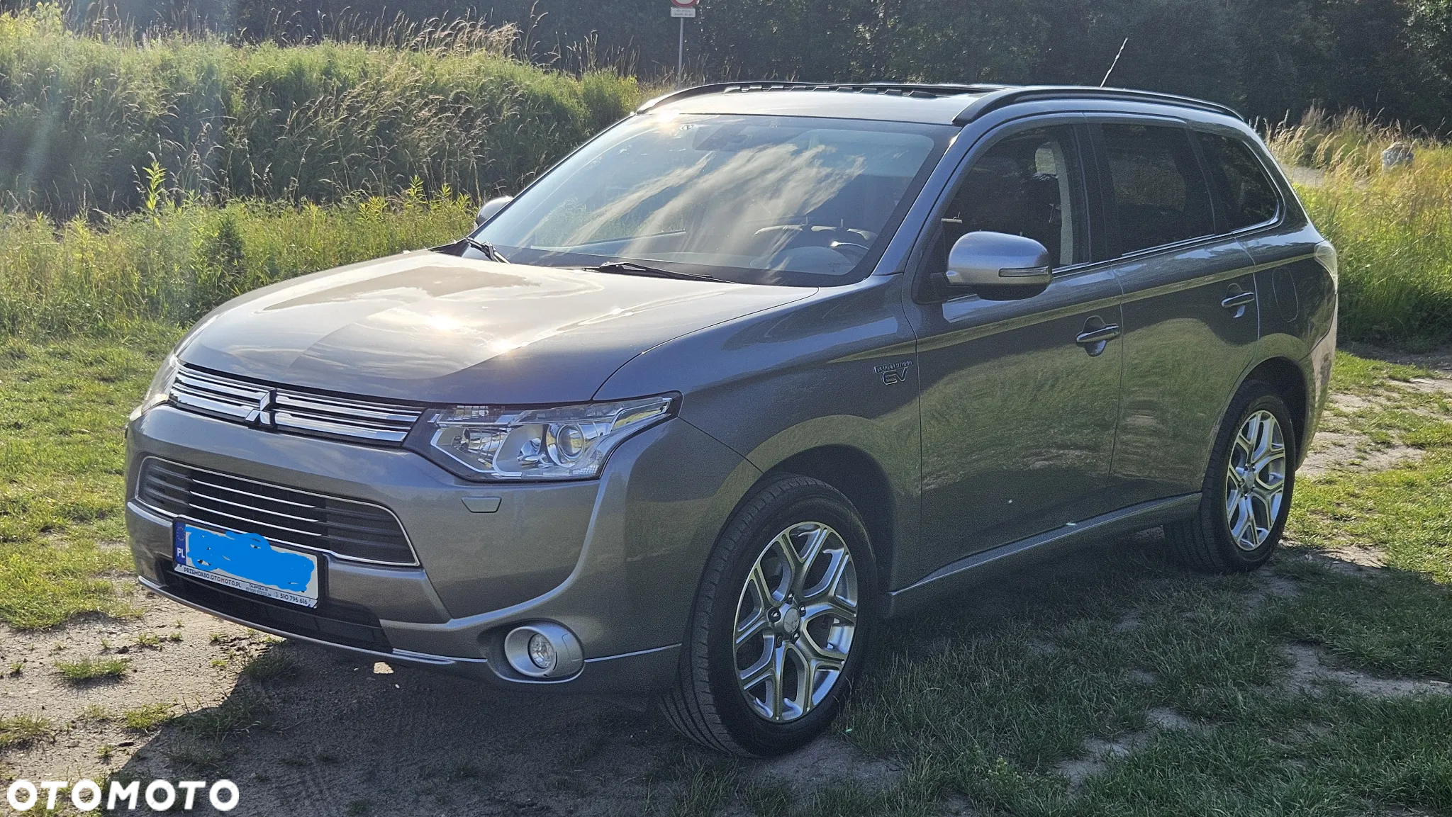 Mitsubishi Outlander - 5