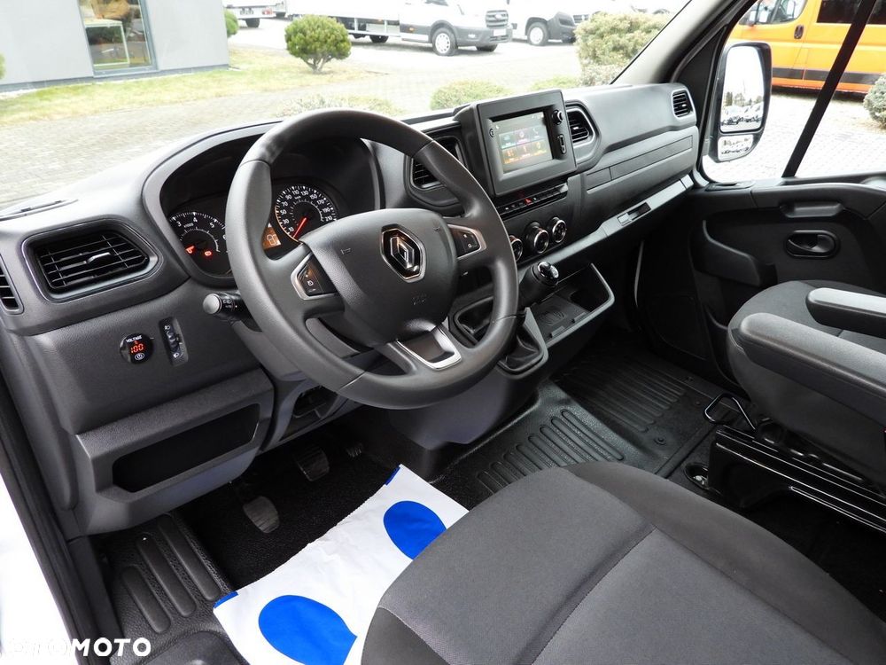 Renault MASTER PLANDEKA 8 PALET TEMPOMAT NAWIGACJA LEDY PNEUMATYKA KLIMATYZACJA  165KM - 3