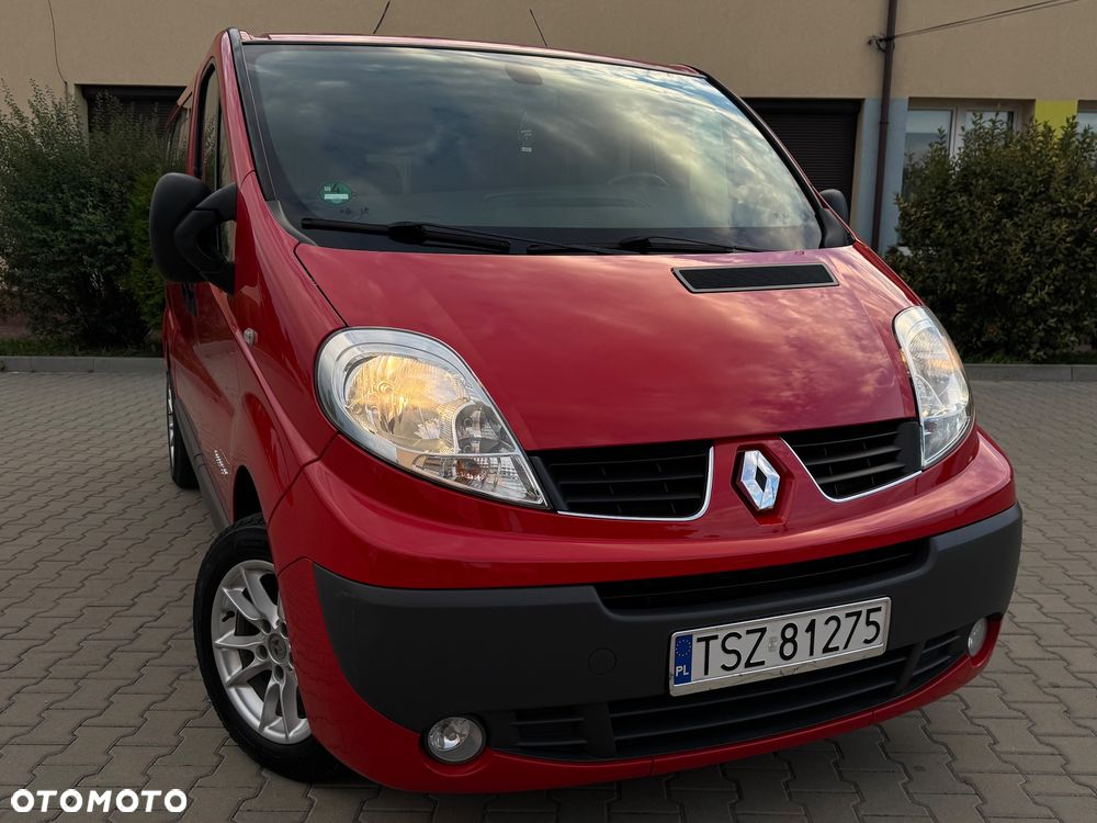 Renault Trafic L1H1 Passenger Lux - 2