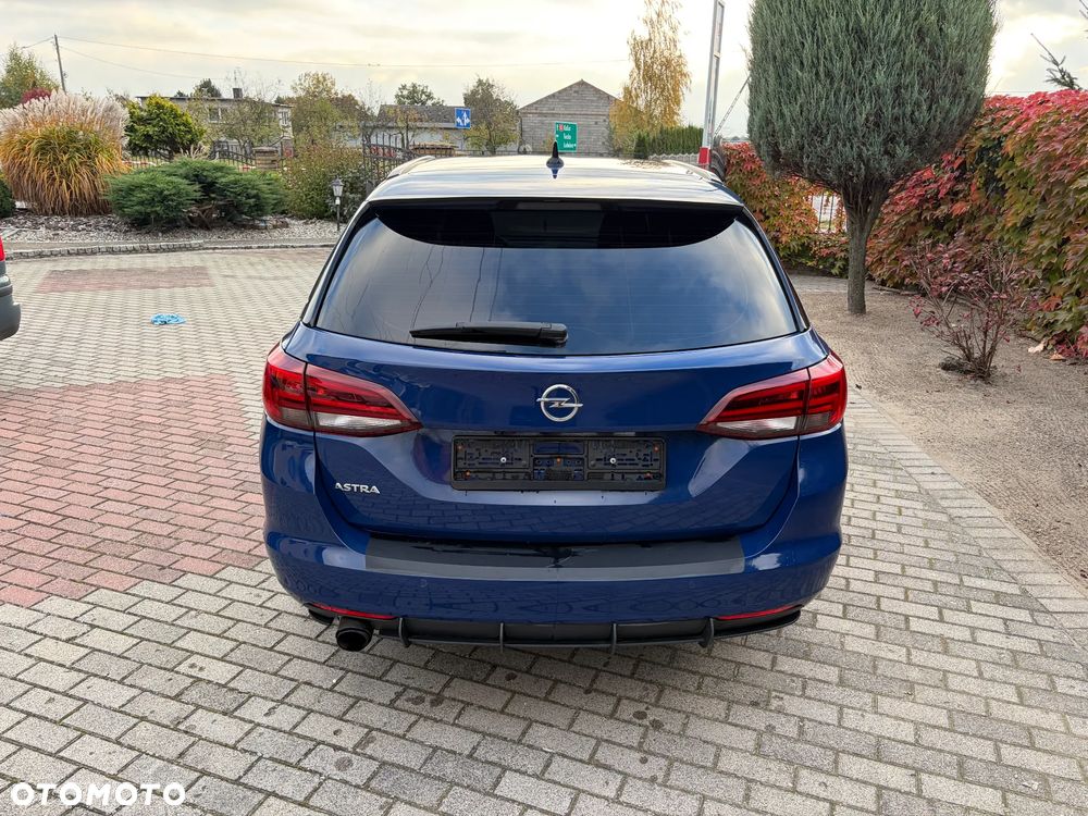 Opel Astra - 4