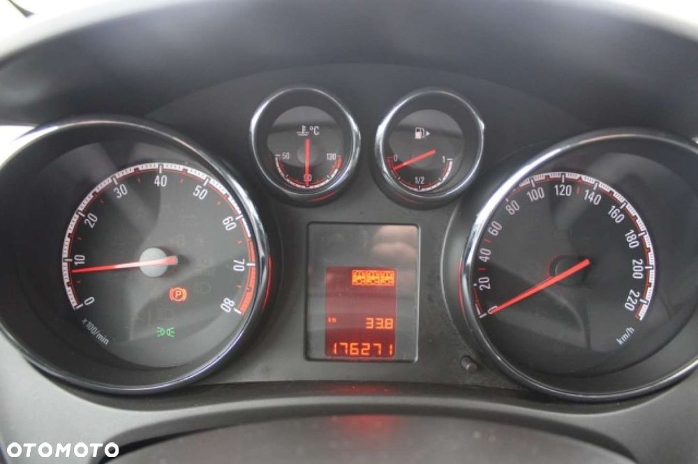 Opel Meriva - 27