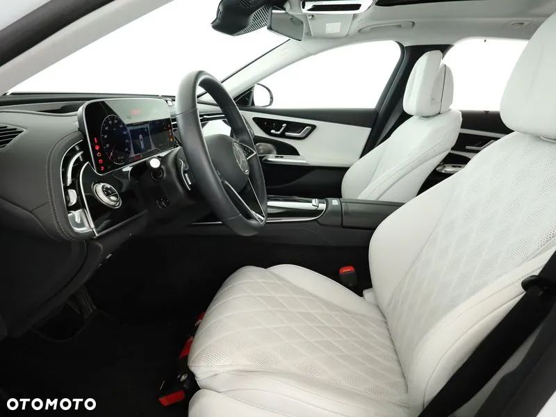 Mercedes-Benz Klasa E 300 de PHEV 4-Matic All-Terrain Avantgarde 9G-Tronic - 6