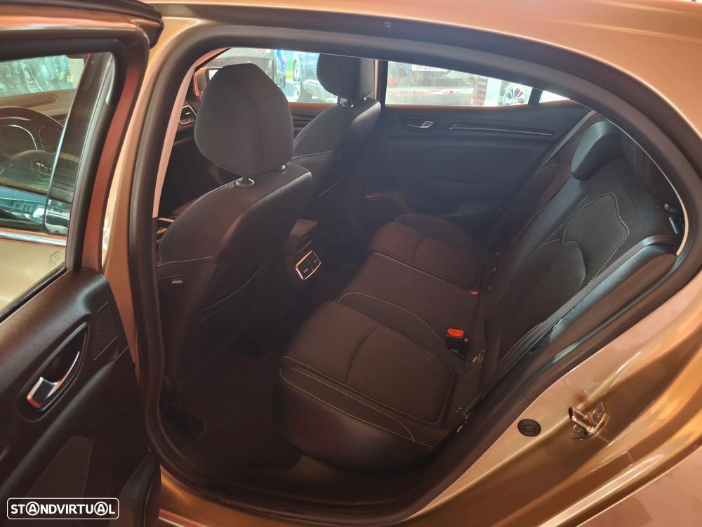 Renault Mégane 1.2 TCE Zen - 21