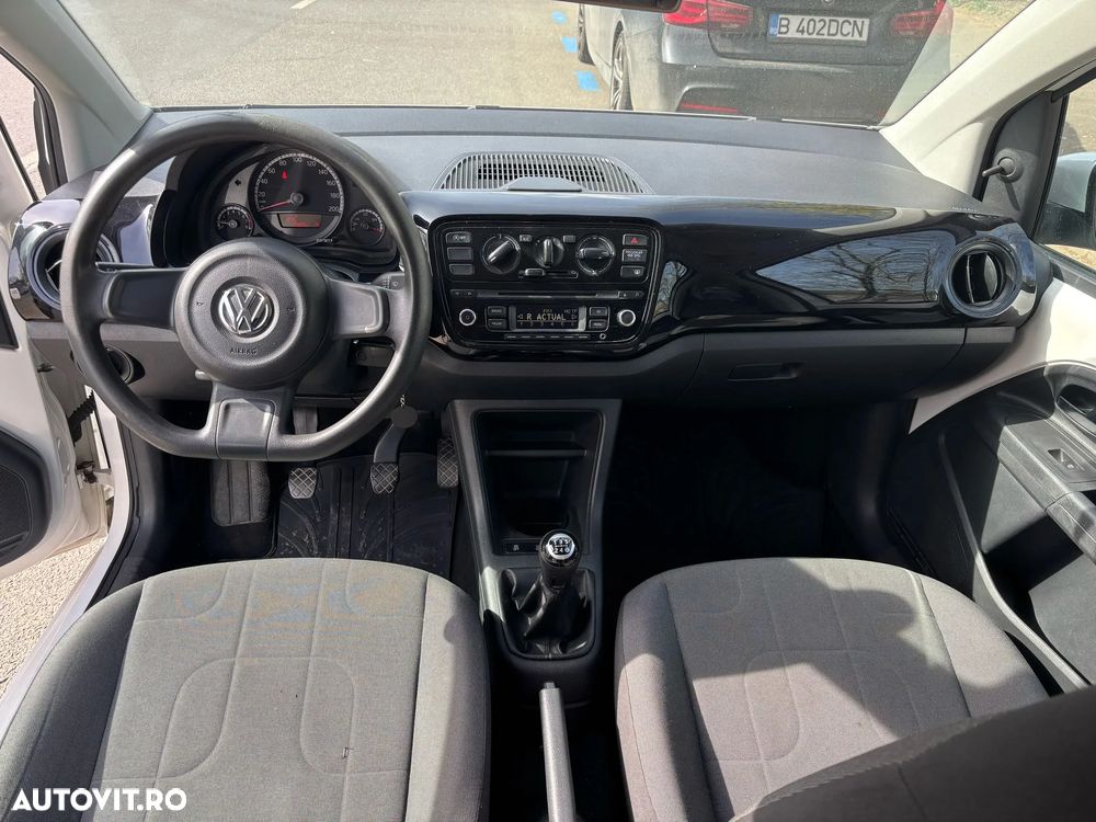 Volkswagen up! - 11