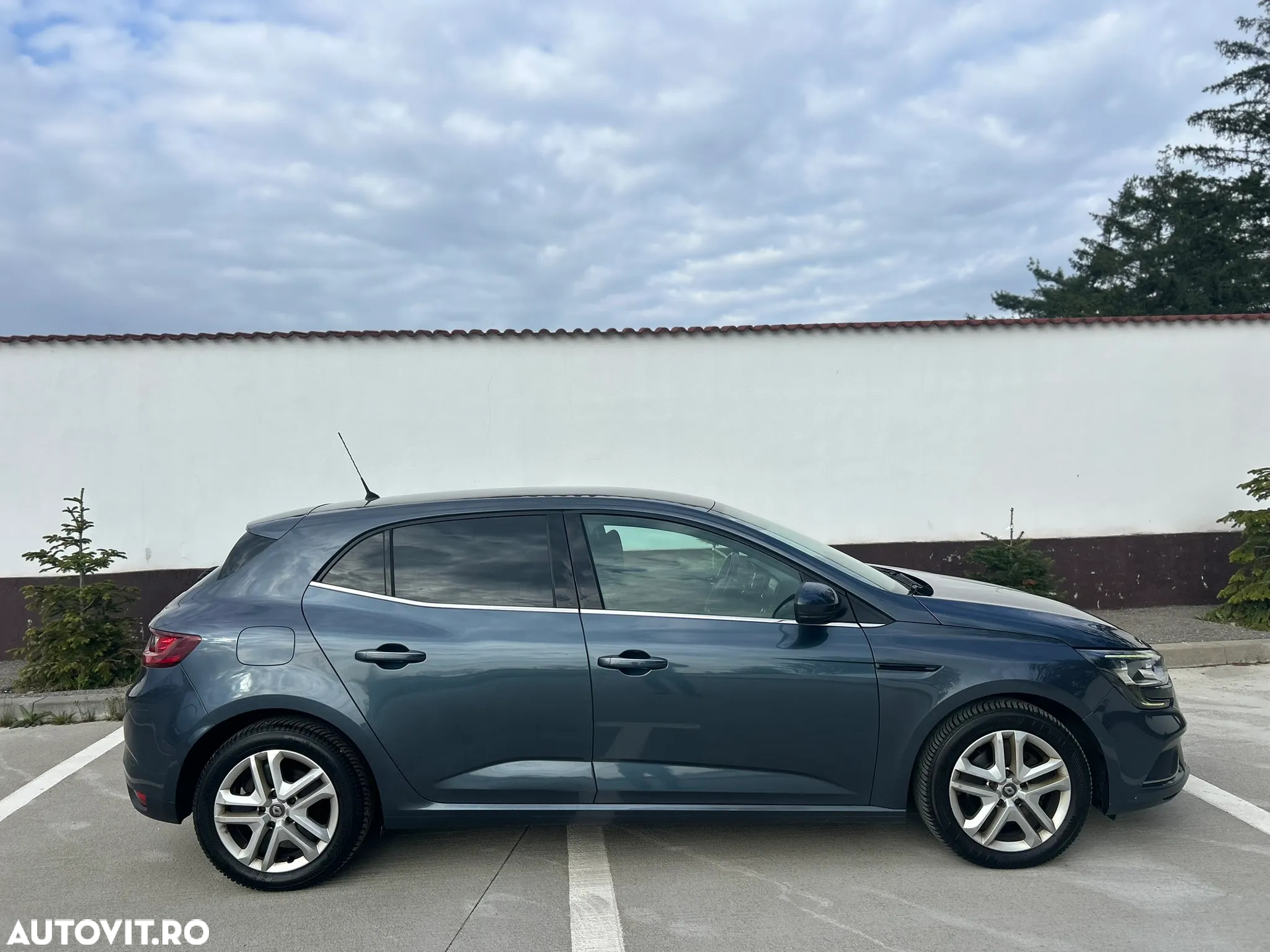 Renault Megane ENERGY dCi 110 BUSINESS - 4