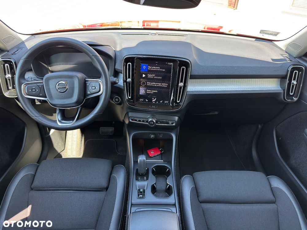 Volvo XC 40 T4 AWD Momentum - 9