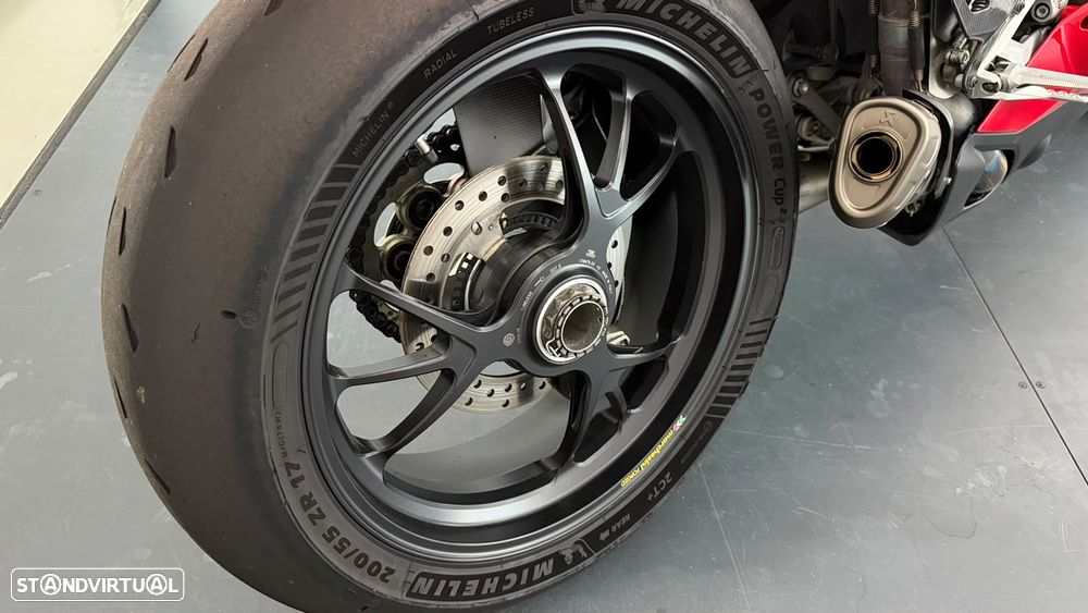 Ducati Panigale V4 S - 14